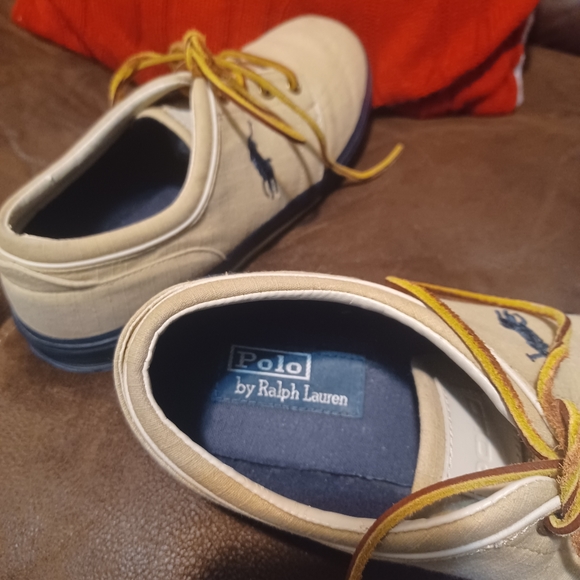 Ralph Lauren Faxon Low-Top Canvas Sneakers, size 11D, tan, navy - Picture 8 of 13